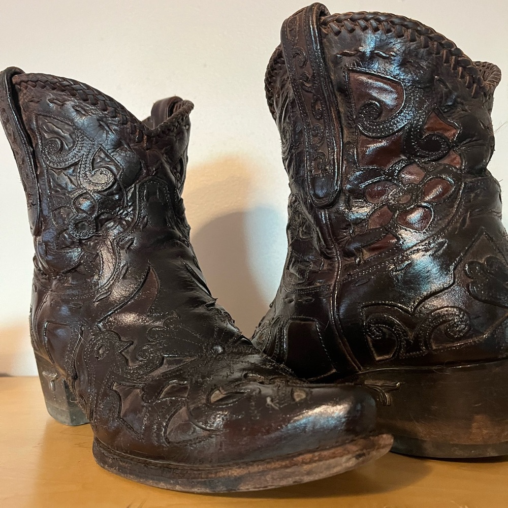 Brown Floral Snip Toe Cowboy Boots